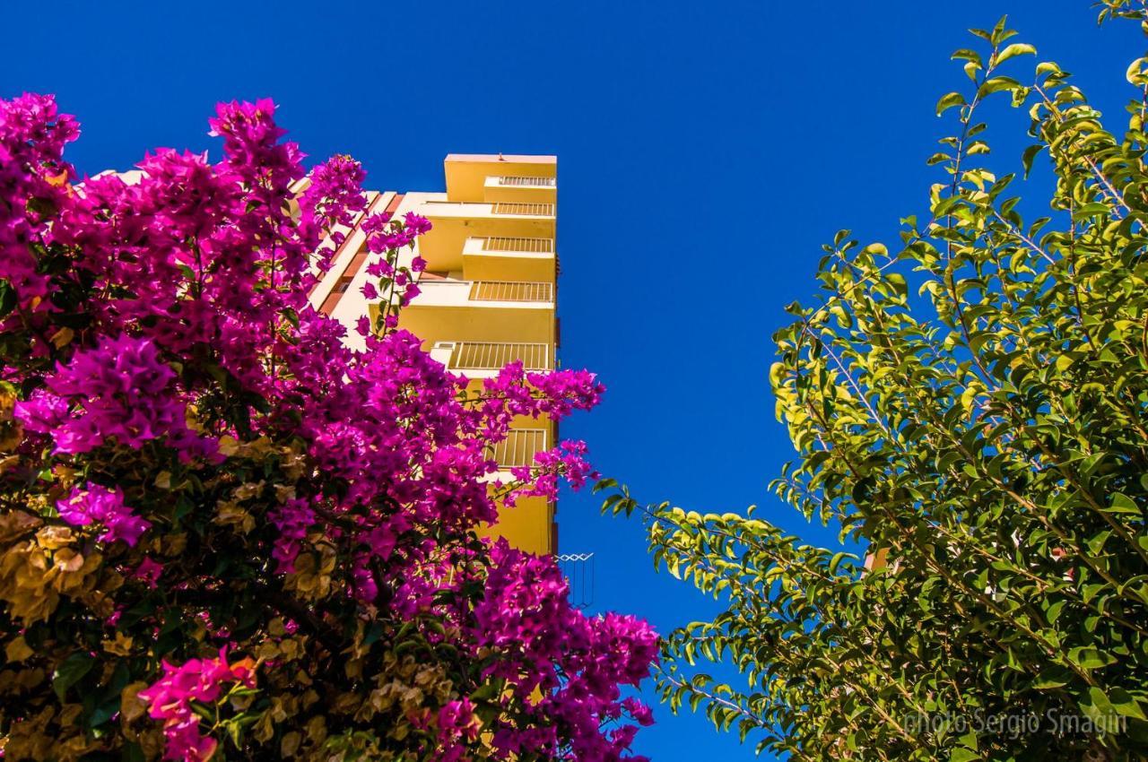 706 Minerva Apartamentos - Vista Al Mar Y La Piscina - Piscina Y Playa Benalmádena Exteriér fotografie