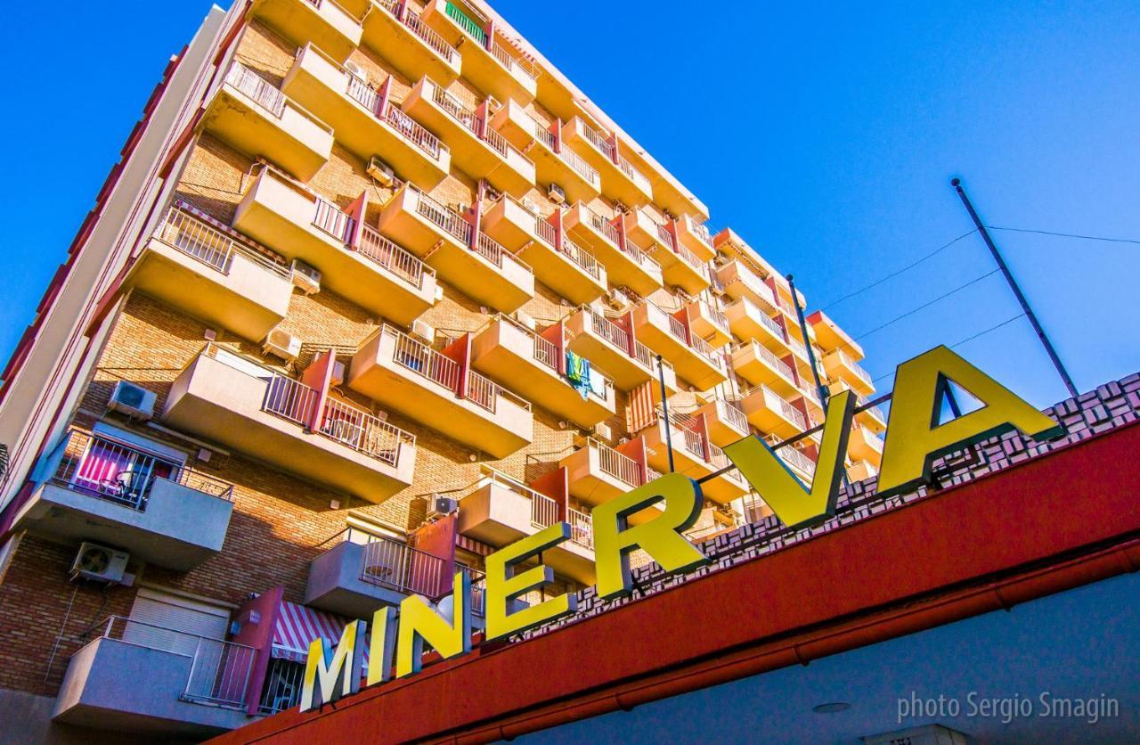 706 Minerva Apartamentos - Vista Al Mar Y La Piscina - Piscina Y Playa Benalmádena Exteriér fotografie